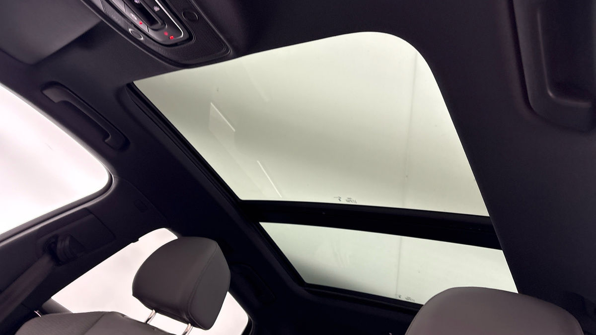Audi A4 Avant Image 6
