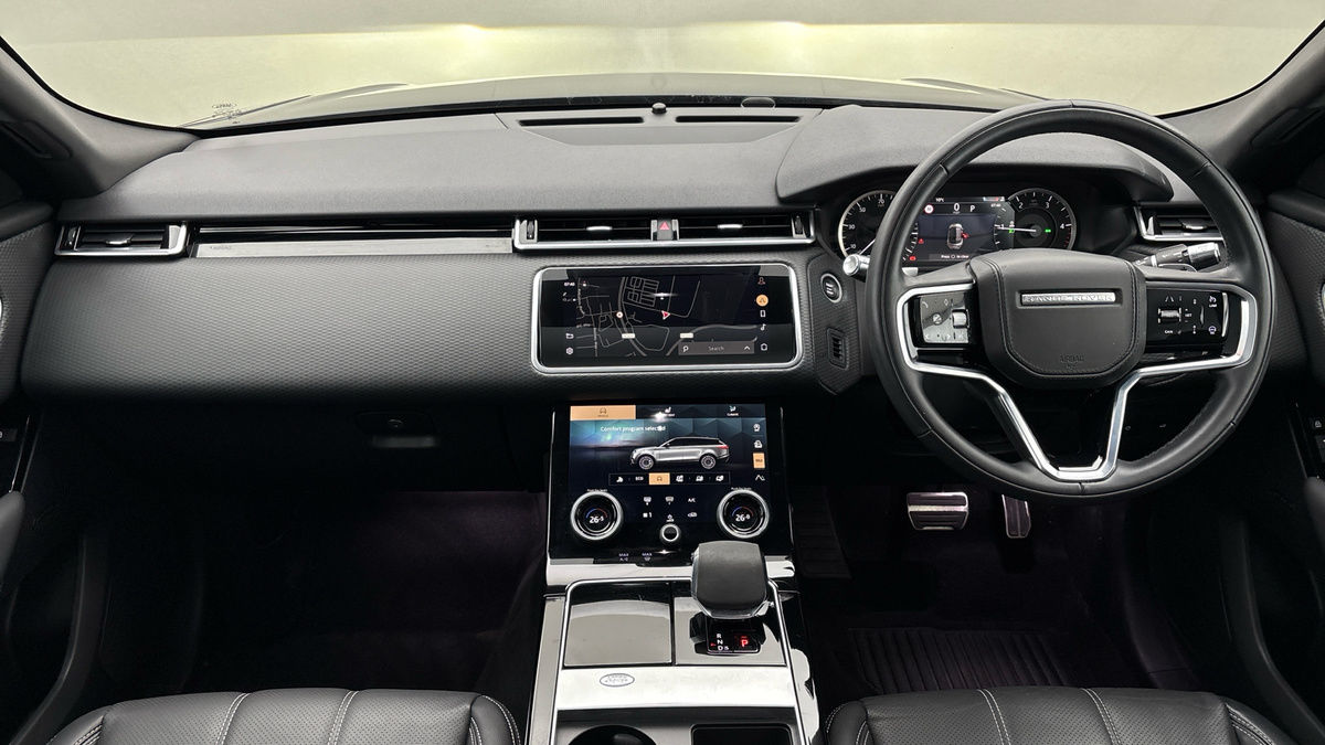 Land Rover Range Rover Velar Image 12