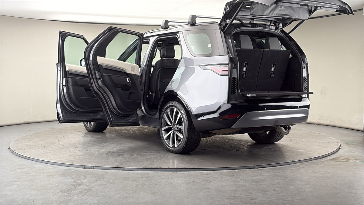 Land Rover Discovery Image 23