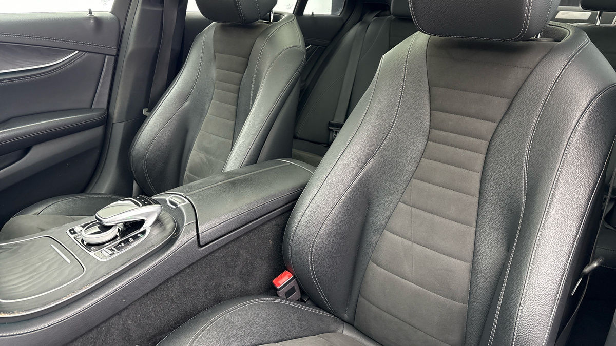 Mercedes-Benz E Class Image 7