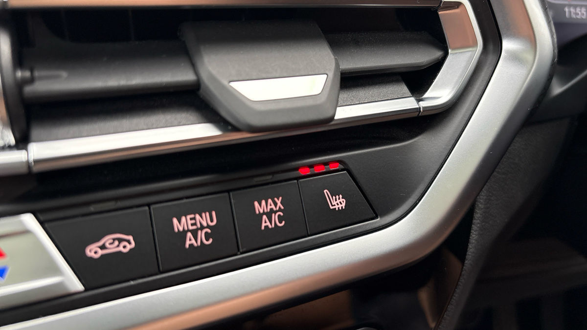 BMW X4 Image 30