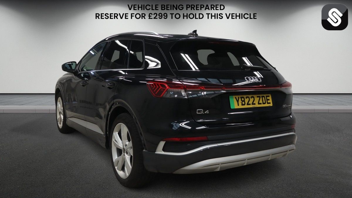 Audi Q4 e-tron Image 3