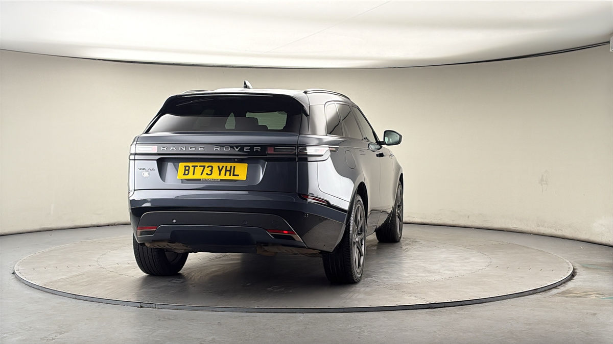 More views of Land Rover Range Rover Velar