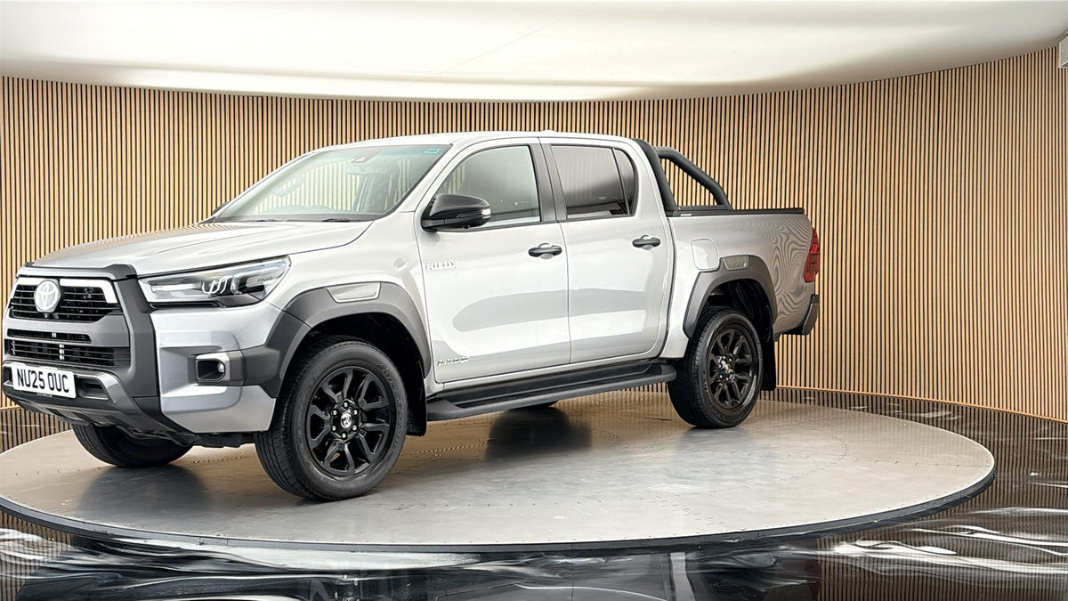 Toyota Hilux Image 20