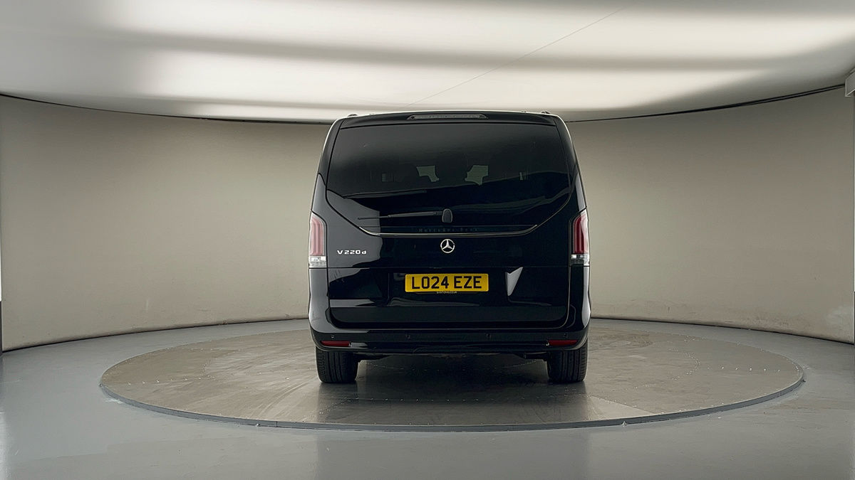 Mercedes-Benz V Class Image 4