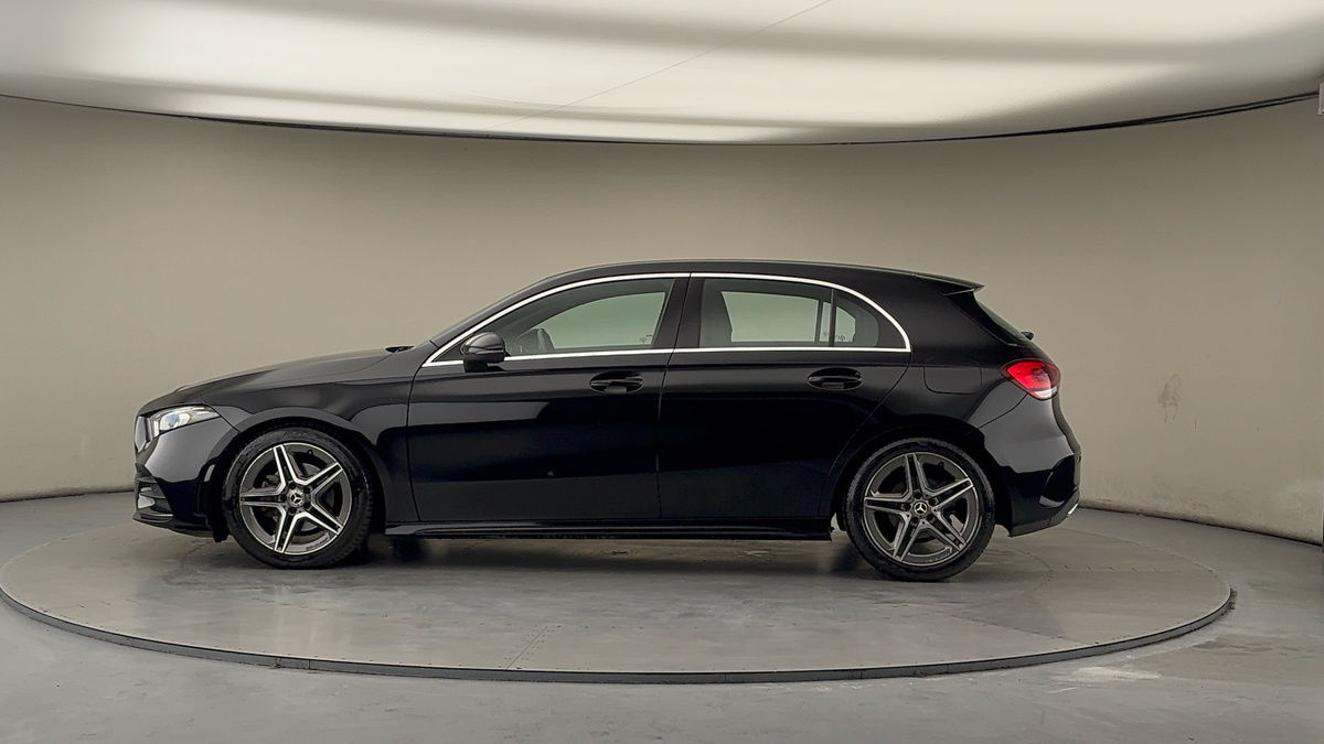 Mercedes-Benz A Class Image 15