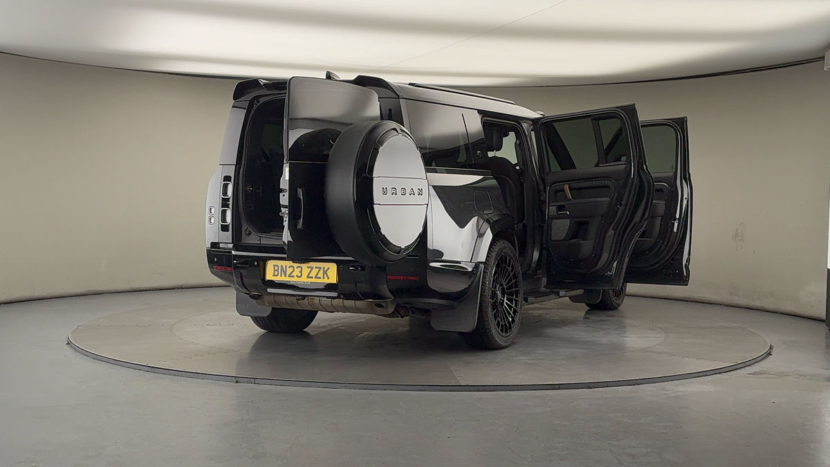 More views of Land Rover Defender 130