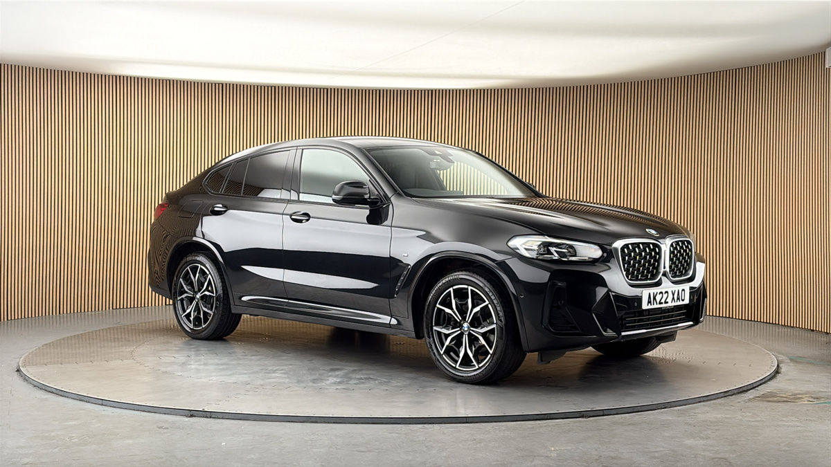 More views of BMW X4