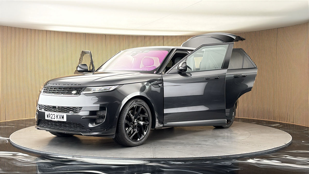 More views of Land Rover Range Rover Sport