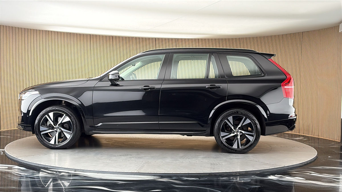 More views of Volvo XC90