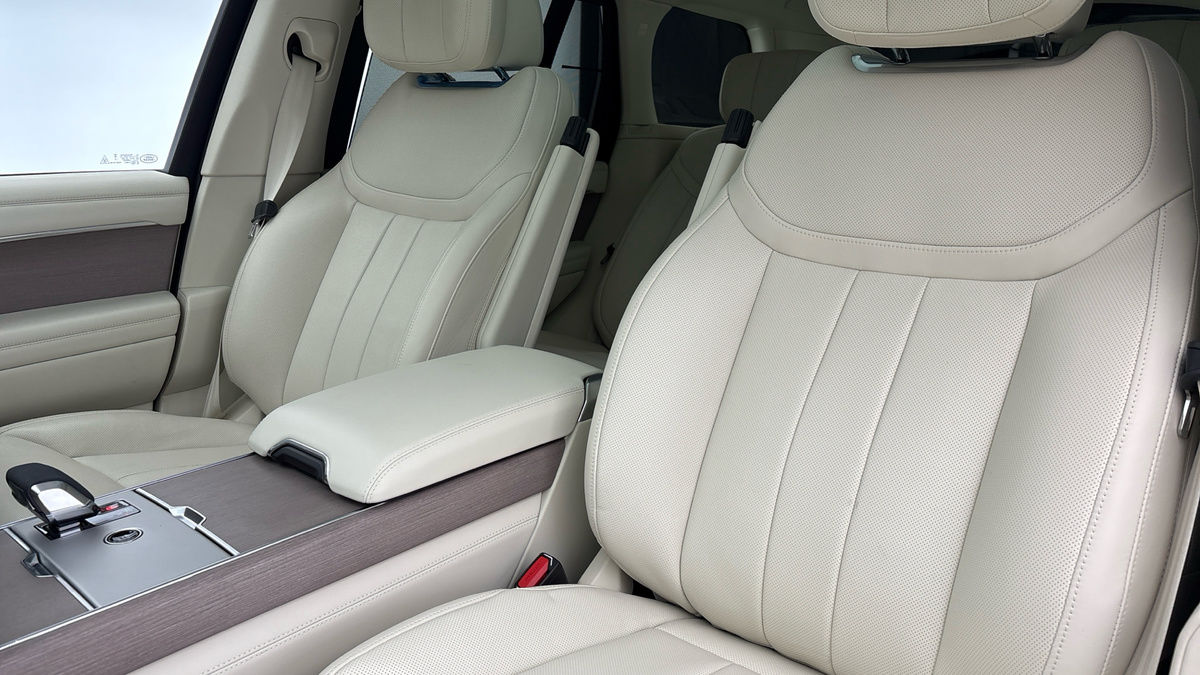 Land Rover Range Rover Image 7