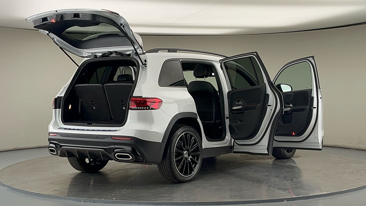More views of Mercedes-Benz GLB