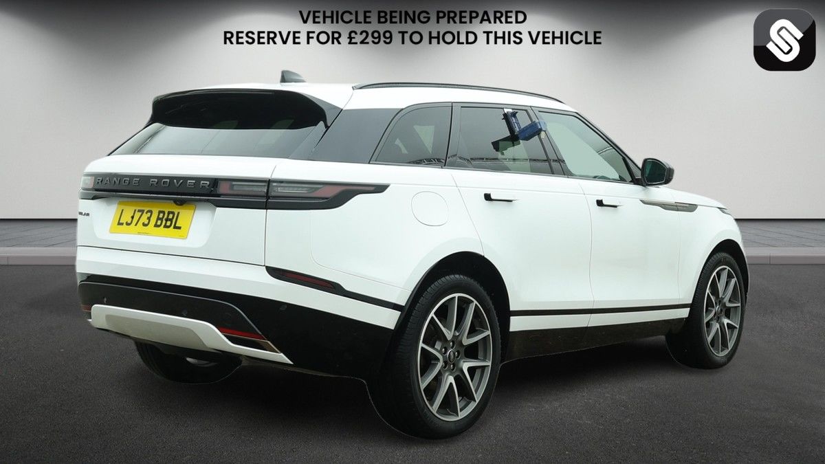 Land Rover Range Rover Velar Image 4