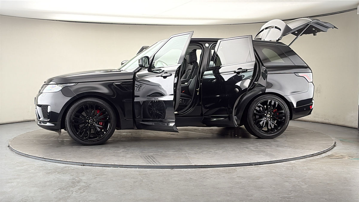 More views of Land Rover Range Rover Sport