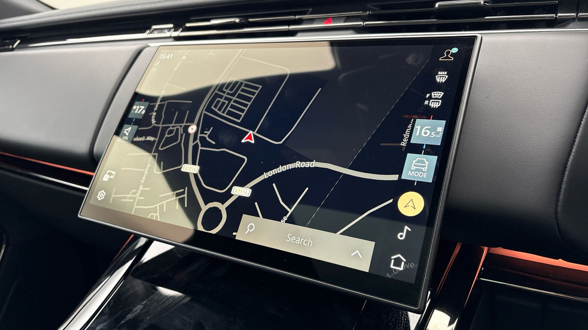 Land Rover Range Rover Sport Image 17