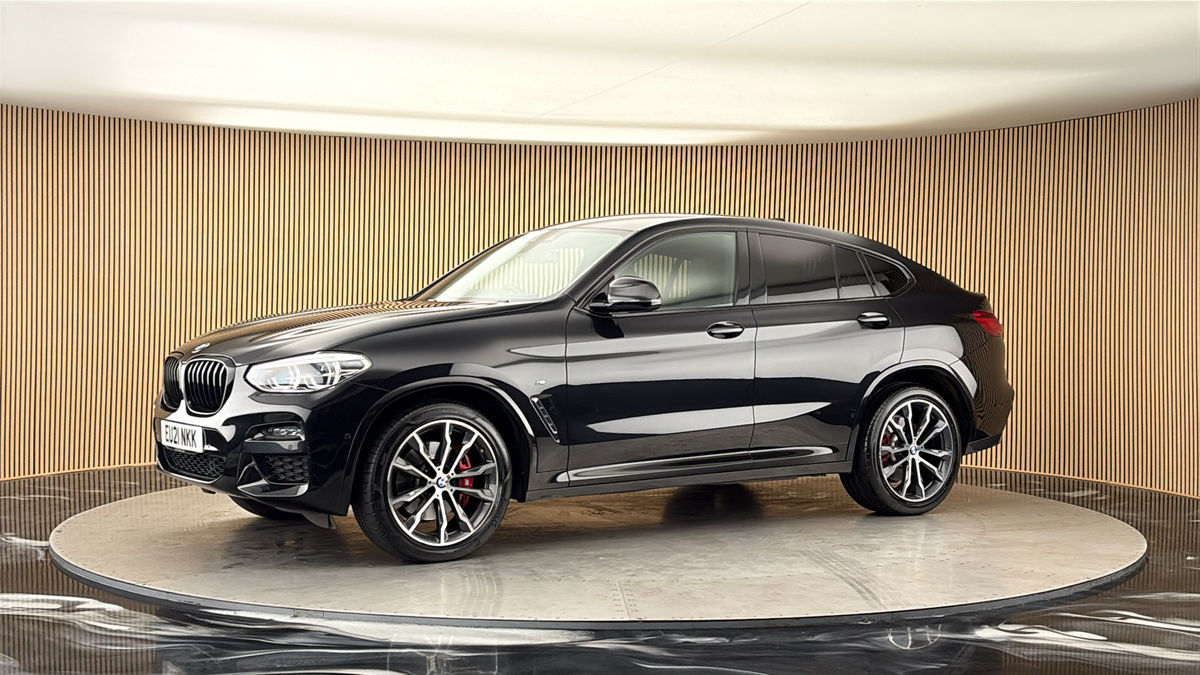 More views of BMW X4