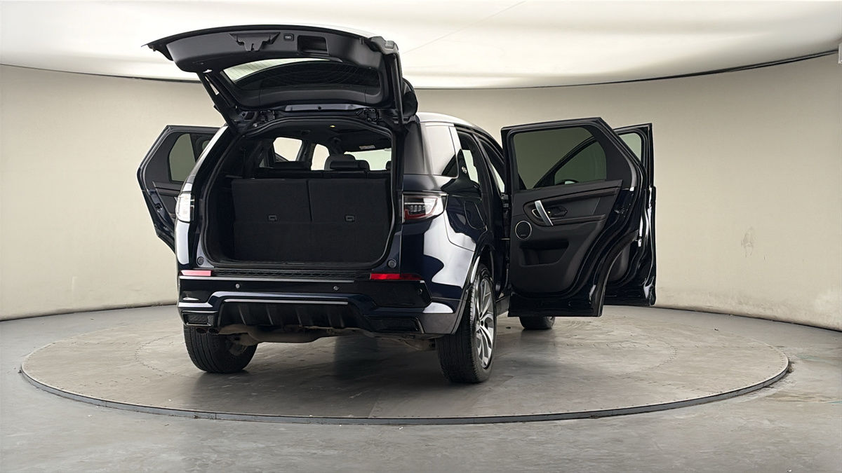 More views of Land Rover Discovery Sport