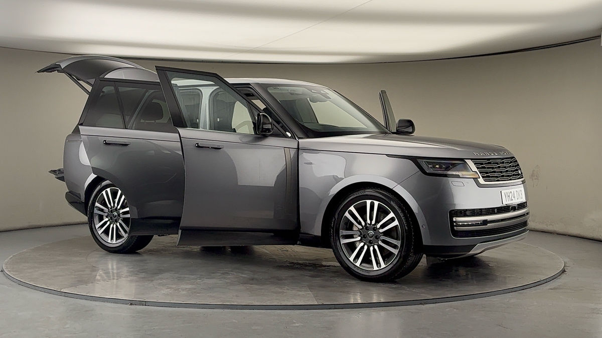 More views of Land Rover Range Rover