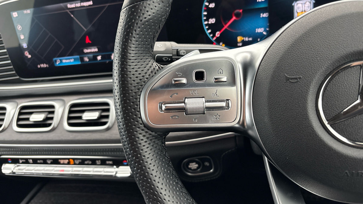 Mercedes-Benz GLE Image 13