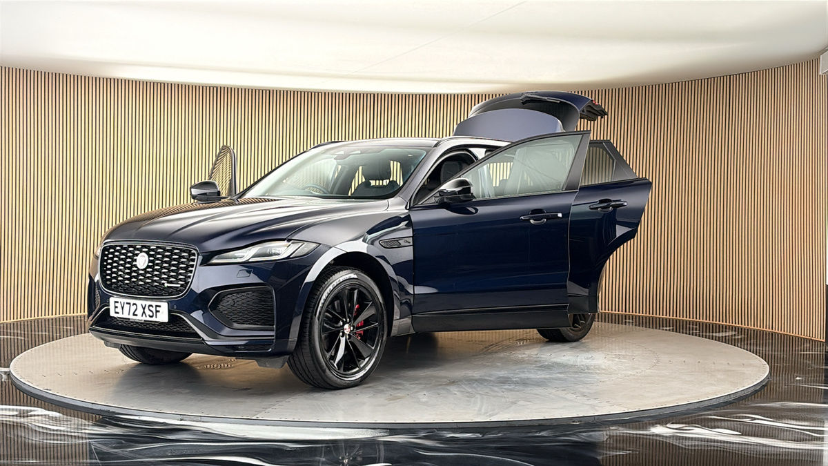 More views of Jaguar F-PACE