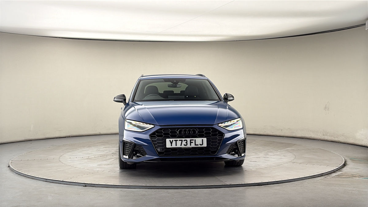 More views of Audi A4 Avant