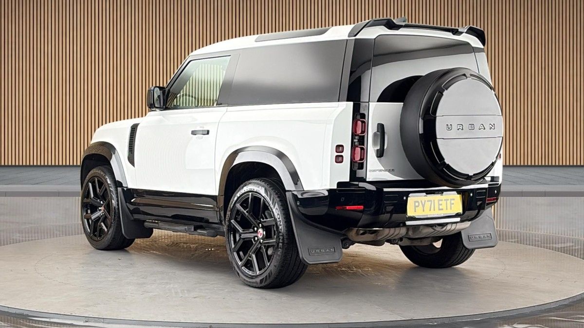 Land Rover Defender 90 Urban Image 2
