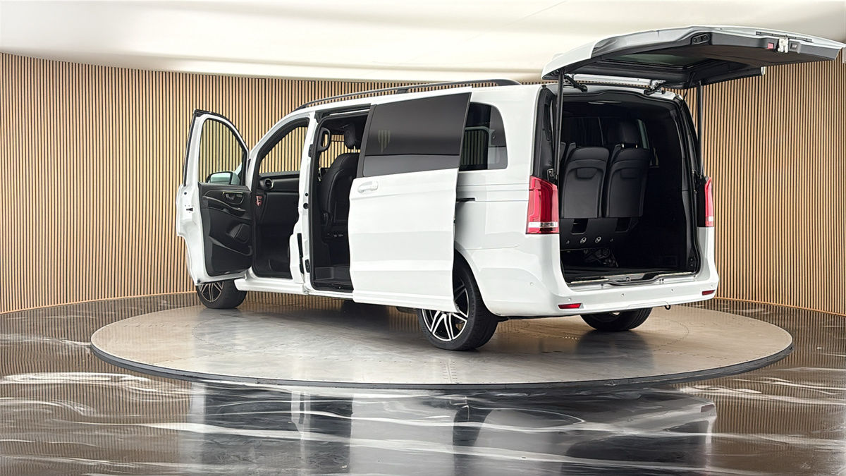 More views of Mercedes-Benz V Class