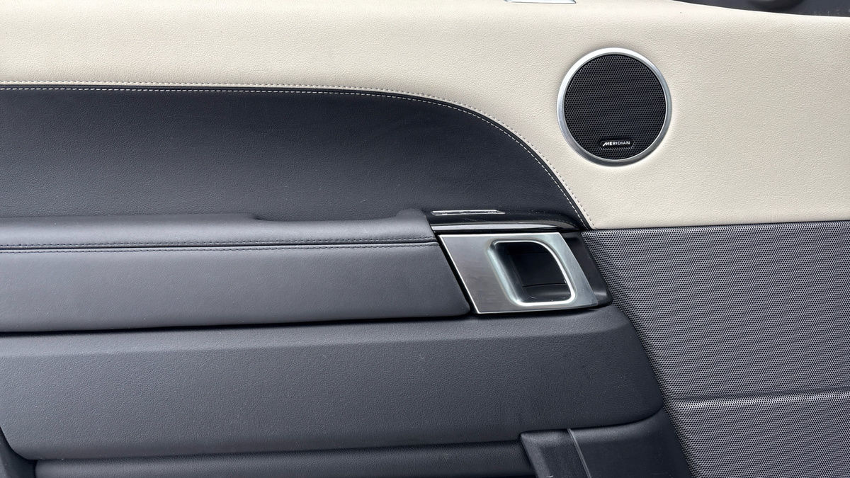 Land Rover Range Rover Sport Image 19