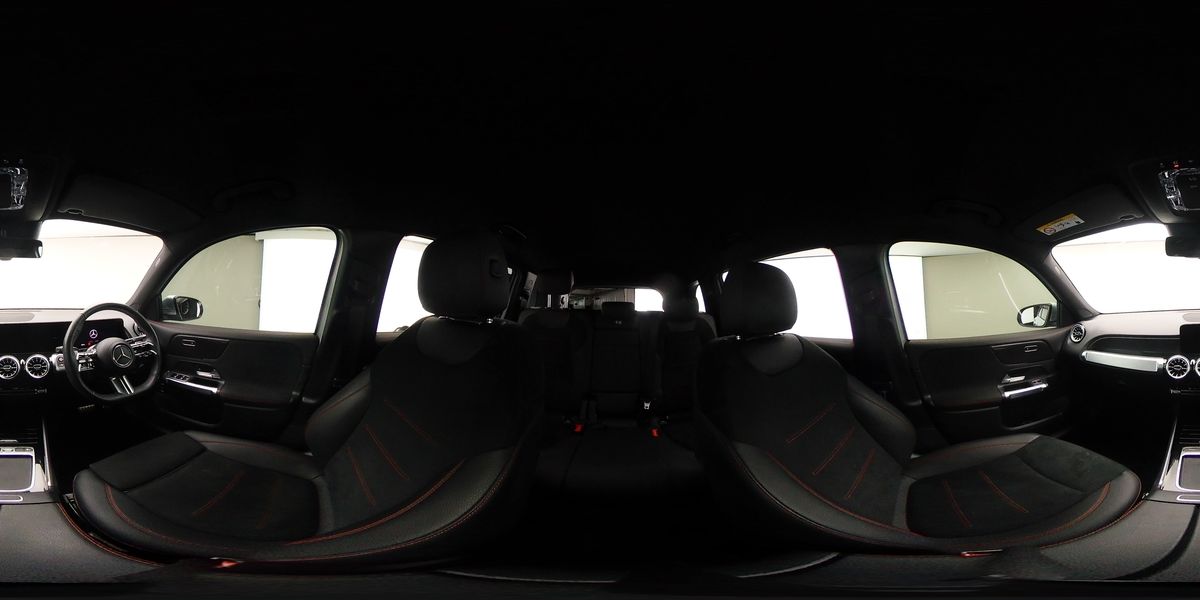 More views of Mercedes-Benz GLB