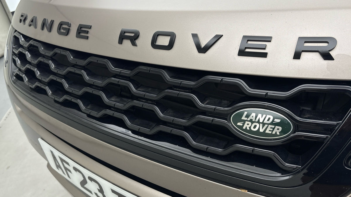 Land Rover Range Rover Evoque Image 24