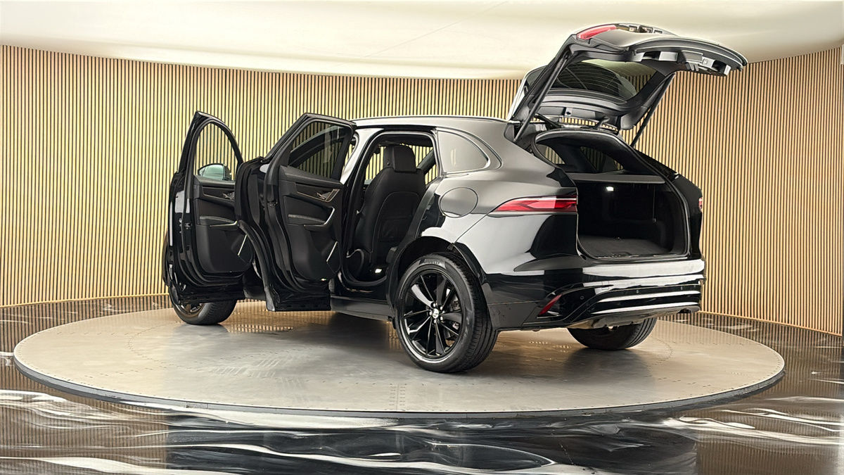 More views of Jaguar F-PACE