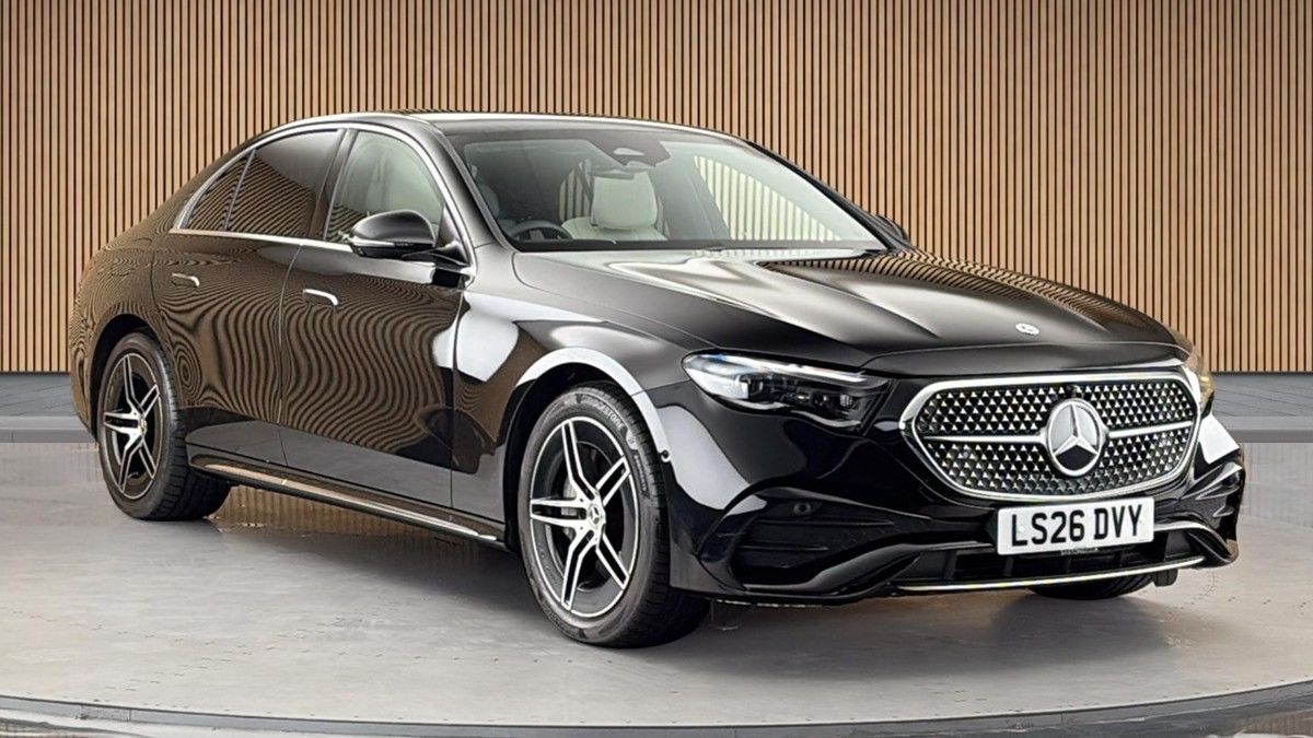 Mercedes-Benz E Class Sticky Header Image