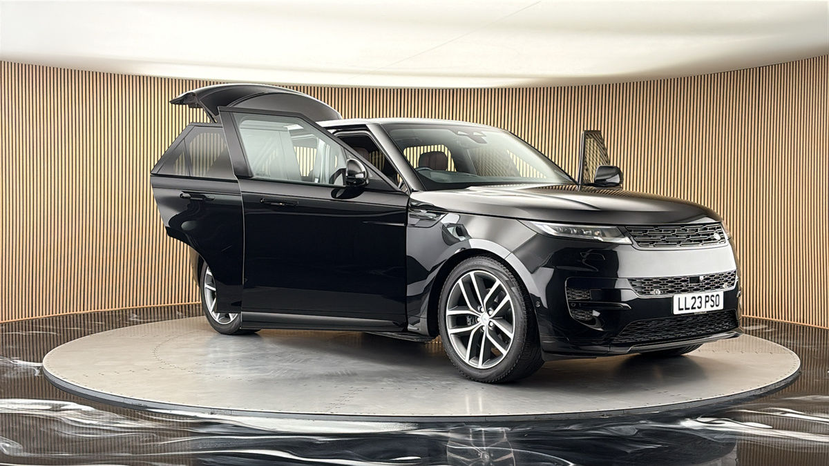 More views of Land Rover Range Rover Sport