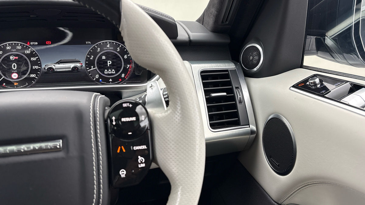 Land Rover Range Rover Sport Image 14