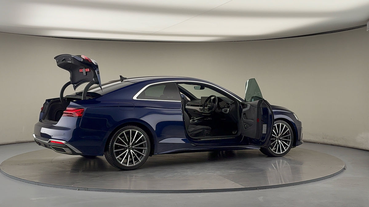 More views of Audi A5