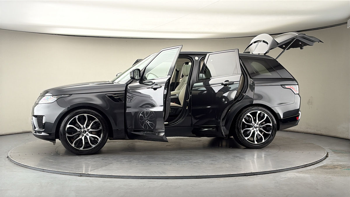 More views of Land Rover Range Rover Sport