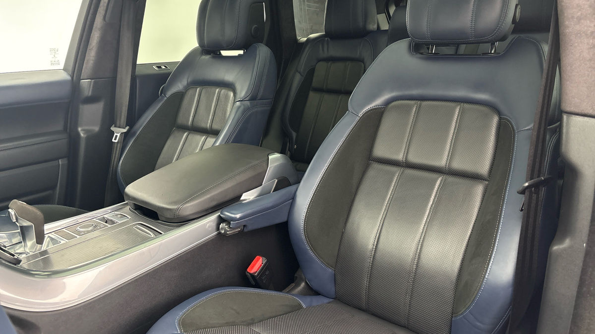 Land Rover Range Rover Sport Image 7