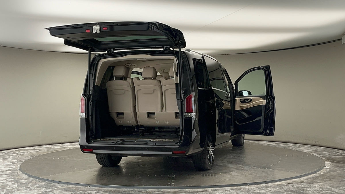 More views of Mercedes-Benz V Class