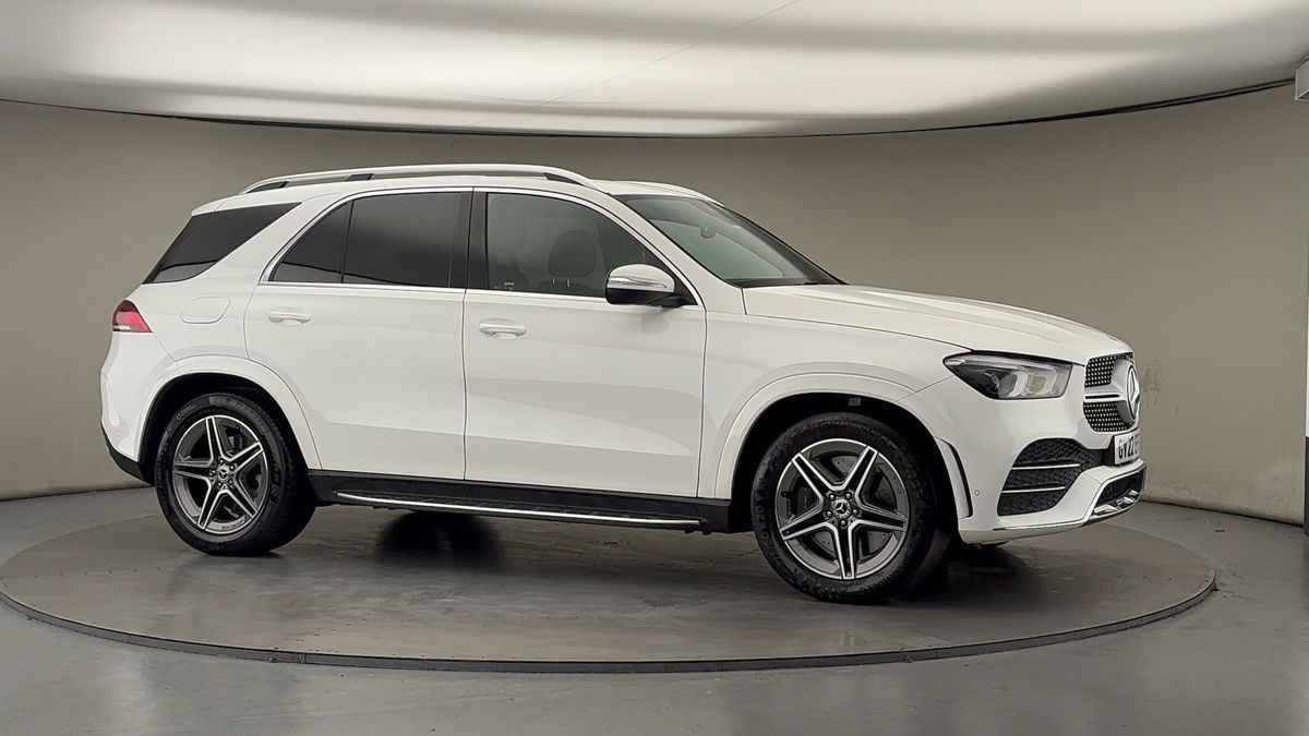 More views of Mercedes-Benz GLE