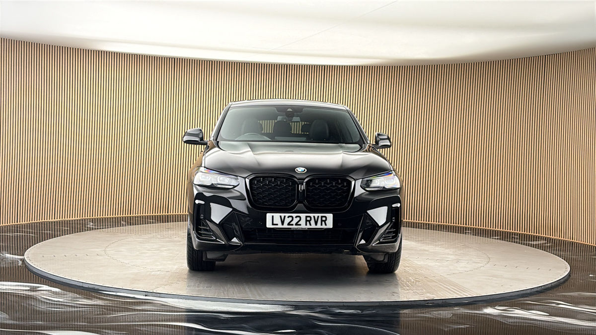 More views of BMW X4