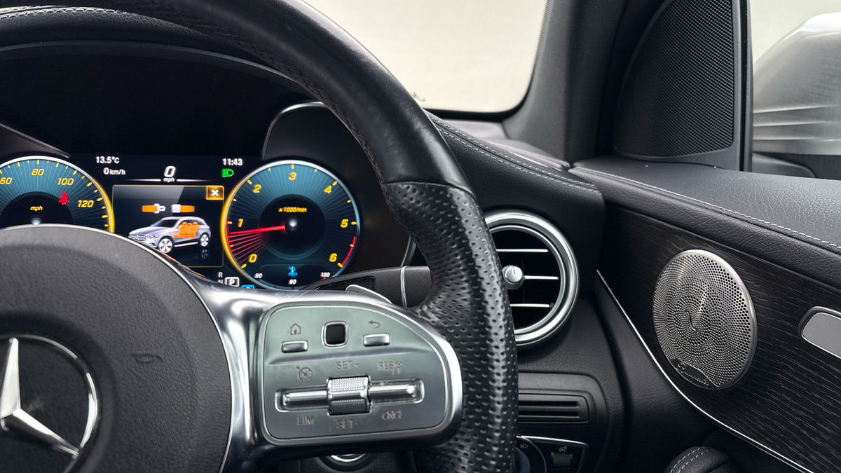 Mercedes-Benz GLC Image 14