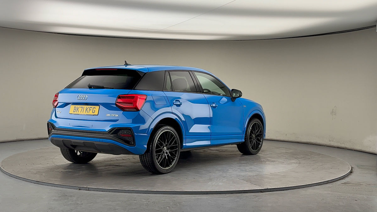 More views of Audi Q2