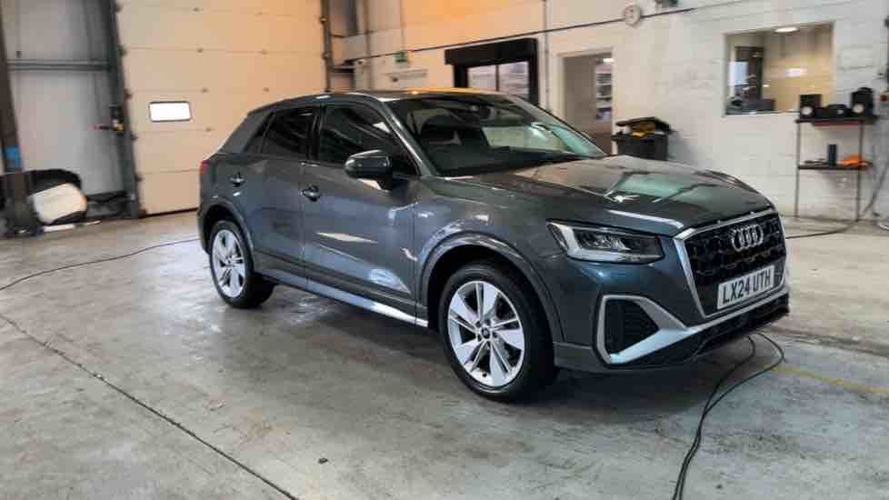 More views of Audi Q2