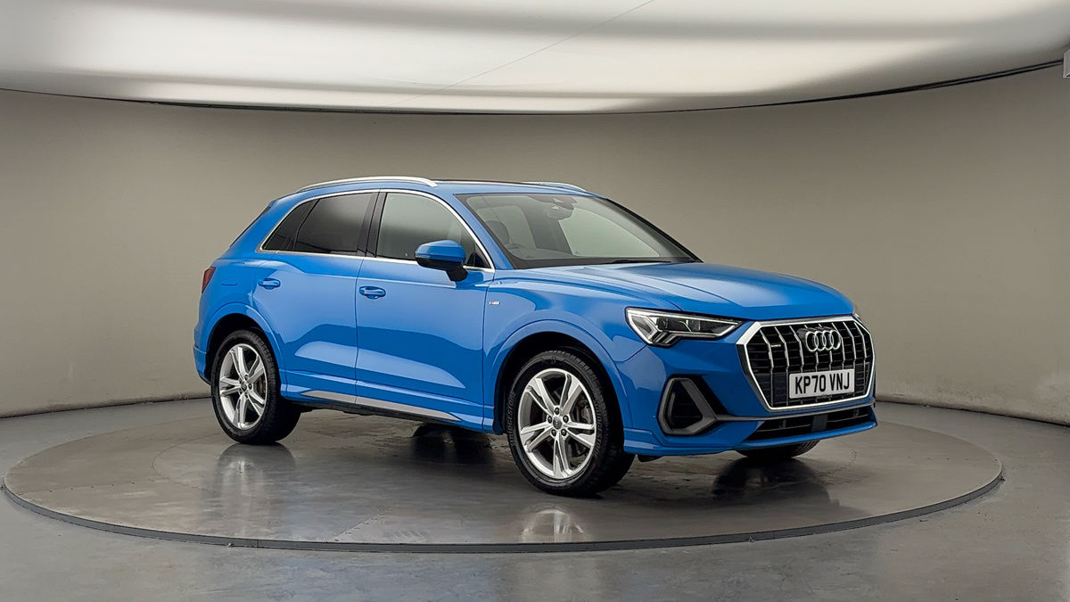 More views of Audi Q3