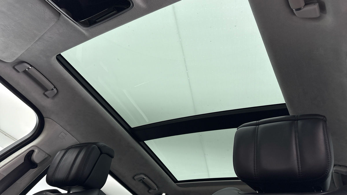 Land Rover Range Rover Image 6