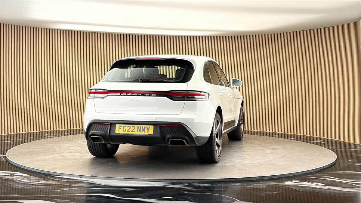 More views of Porsche Macan