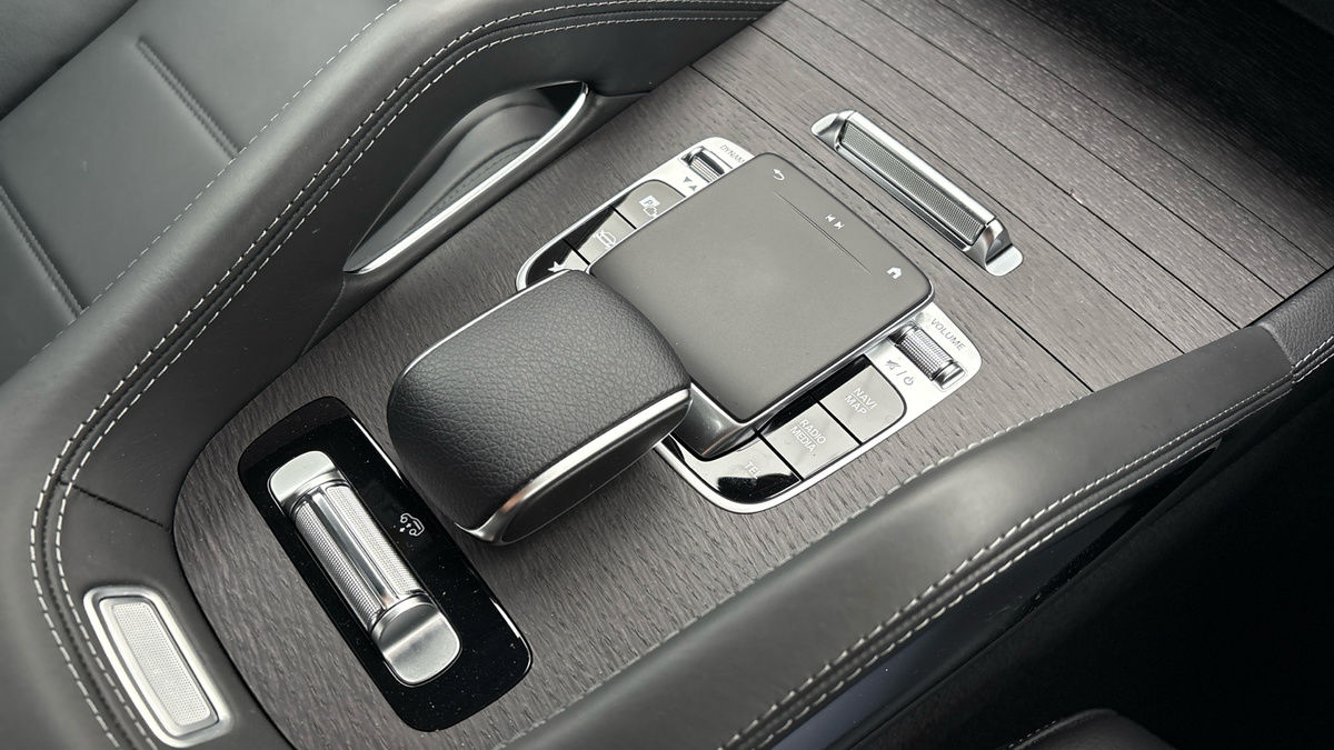 Mercedes-Benz GLE Image 18