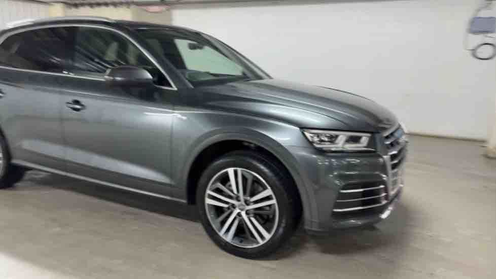 More views of Audi Q5