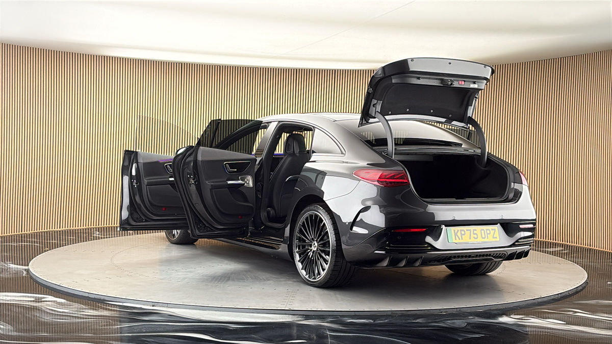 Mercedes-Benz EQE Image 23