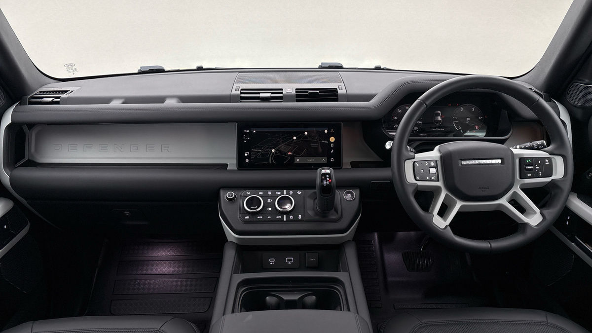 Land Rover Defender 110 Image 12